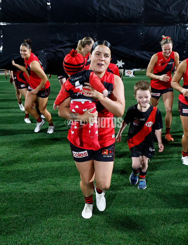 AFLW 2025 Round 08 - Melbourne v Essendon - A-63336756