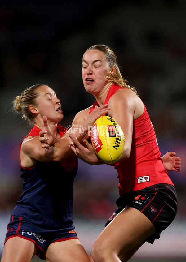 AFLW 2025 Round 08 - Melbourne v Essendon - A-63336764