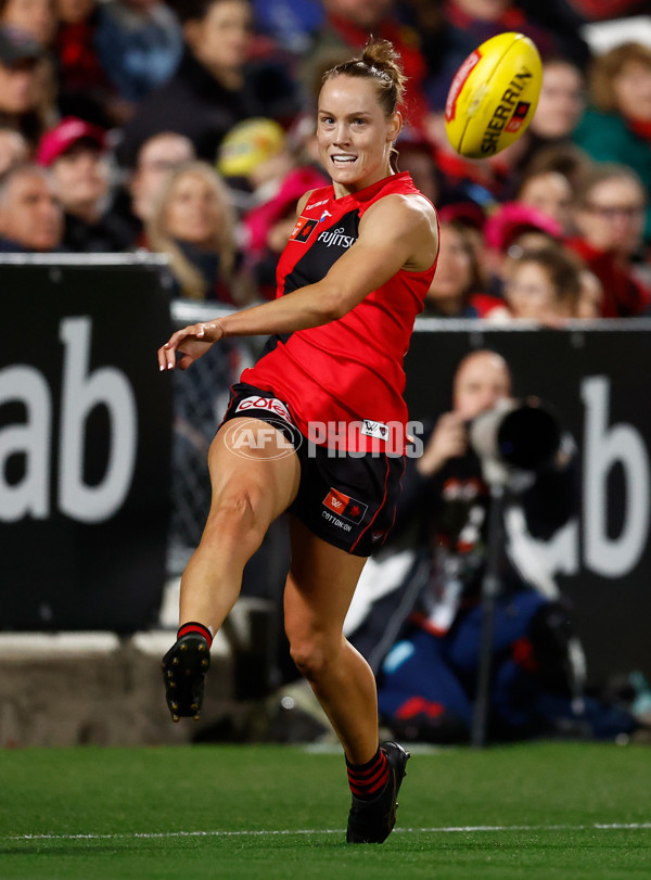 AFLW 2025 Round 08 - Melbourne v Essendon - A-63336783