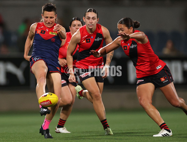 AFLW 2025 Round 08 - Melbourne v Essendon - A-63338939