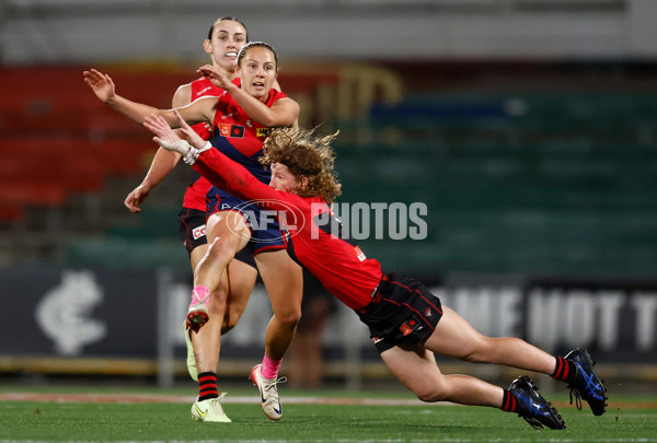 AFLW 2025 Round 08 - Melbourne v Essendon - A-63338953