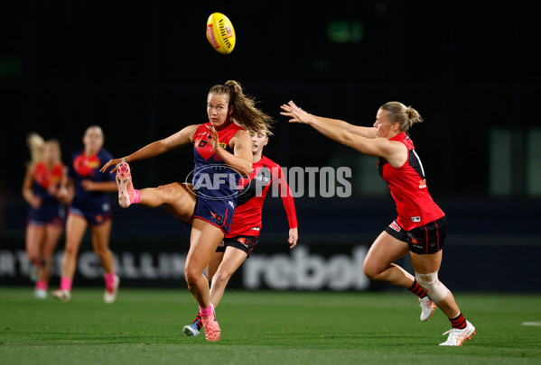 AFLW 2025 Round 08 - Melbourne v Essendon - A-63339378