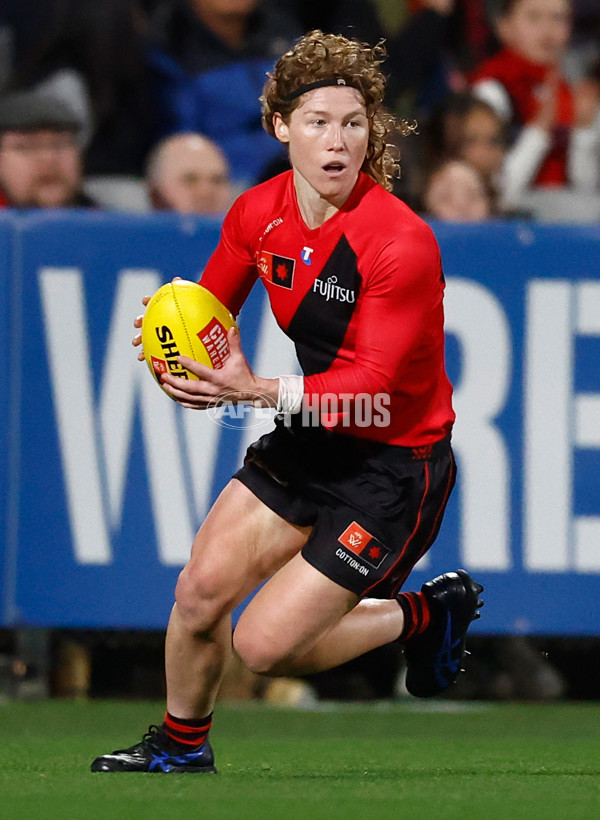 AFLW 2025 Round 08 - Melbourne v Essendon - A-63339379