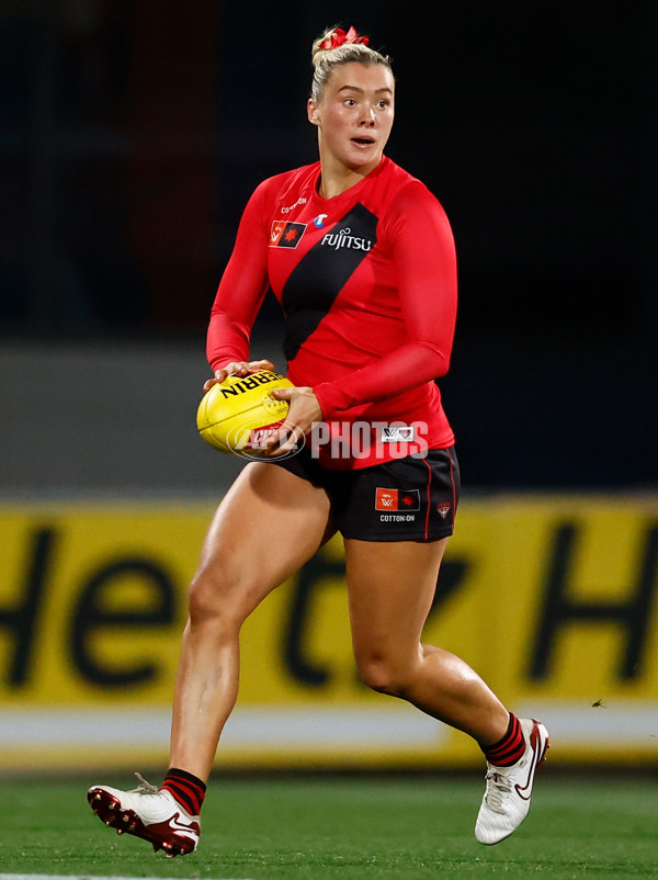 AFLW 2025 Round 08 - Melbourne v Essendon - A-63339409