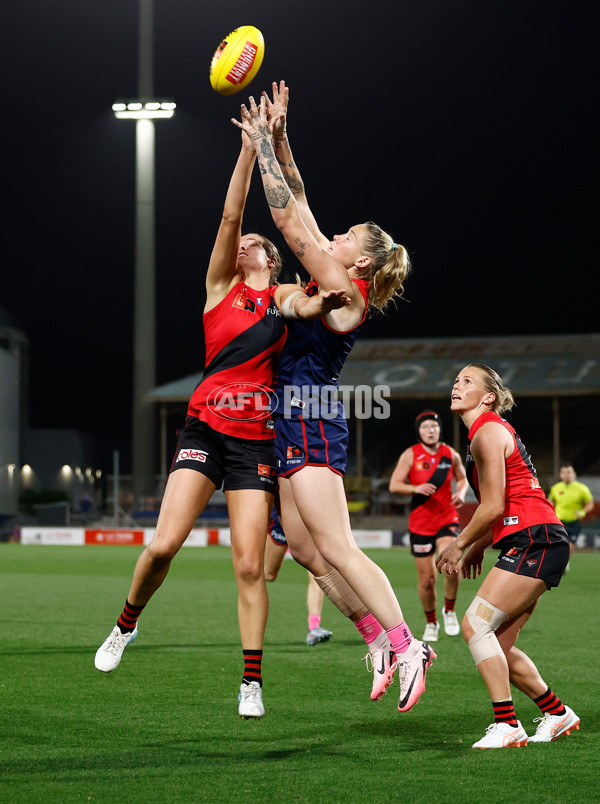 AFLW 2025 Round 08 - Melbourne v Essendon - A-63341774