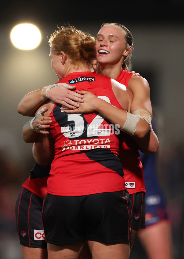 AFLW 2025 Round 08 - Melbourne v Essendon - A-63341824