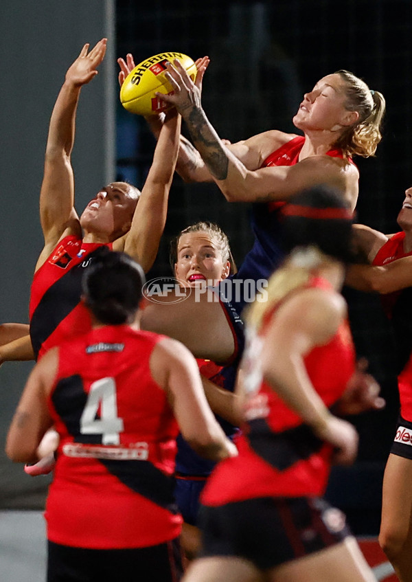 AFLW 2025 Round 08 - Melbourne v Essendon - A-63341851