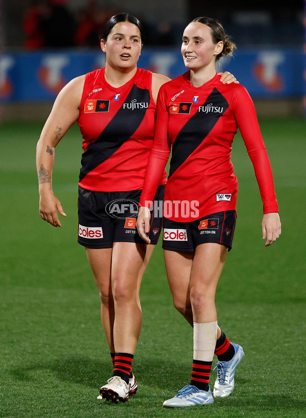 AFLW 2025 Round 08 - Melbourne v Essendon - A-63341924