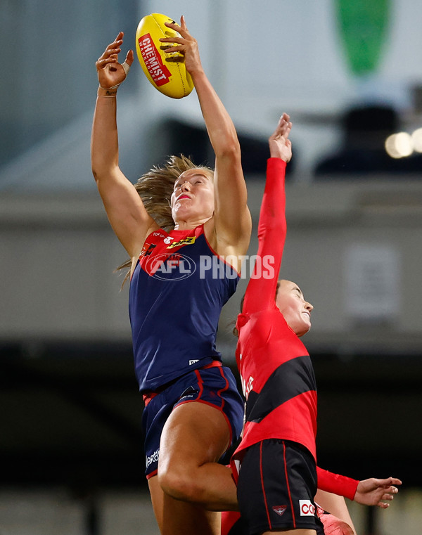 AFLW 2025 Round 08 - Melbourne v Essendon - A-63344191