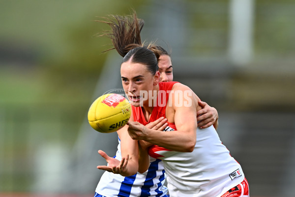 AFLW 2025 Round 08 - North Melbourne v Sydney - A-63347750