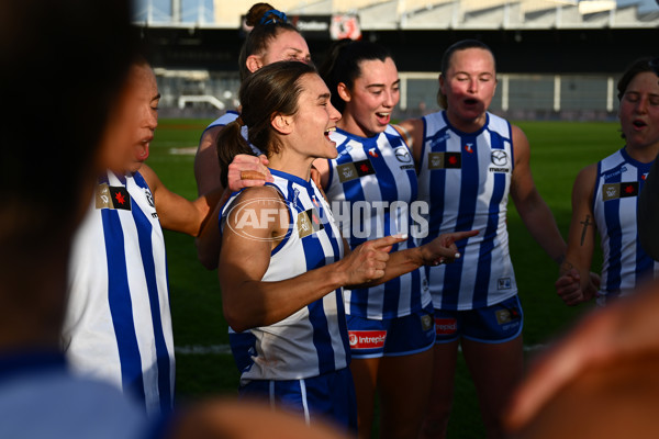 AFLW 2025 Round 08 - North Melbourne v Sydney - A-63349763