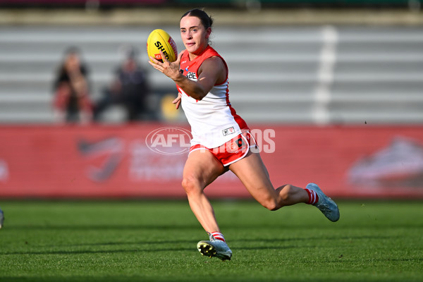 AFLW 2025 Round 08 - North Melbourne v Sydney - A-63349791