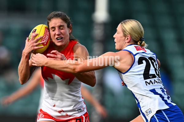 AFLW 2025 Round 08 - North Melbourne v Sydney - A-63349815