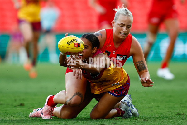 AFLW 2025 Round 08 - Gold Coast v Brisbane - A-63352656