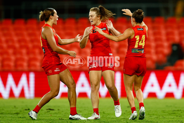 AFLW 2025 Round 08 - Gold Coast v Brisbane - A-63353589