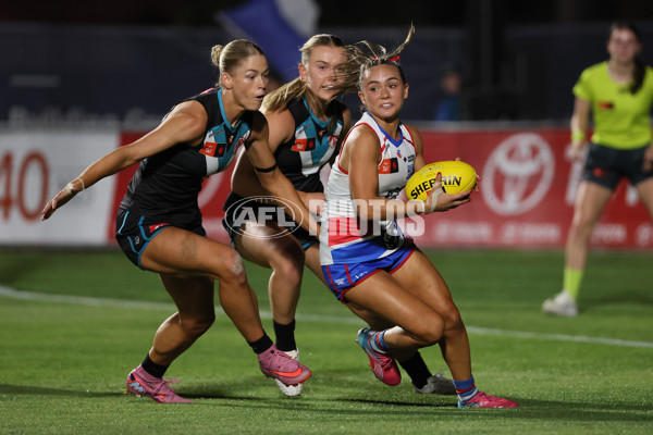 AFLW 2025 Round 08 - Port Adelaide v Western Bulldogs - A-63355964