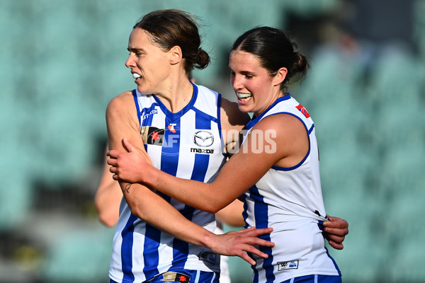 AFLW 2025 Round 08 - North Melbourne v Sydney - A-63357765