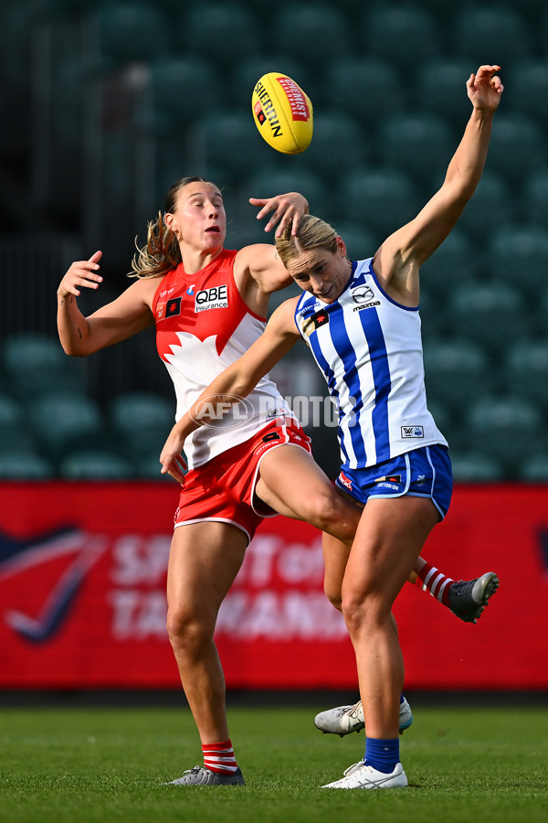 AFLW 2025 Round 08 - North Melbourne v Sydney - A-63358083
