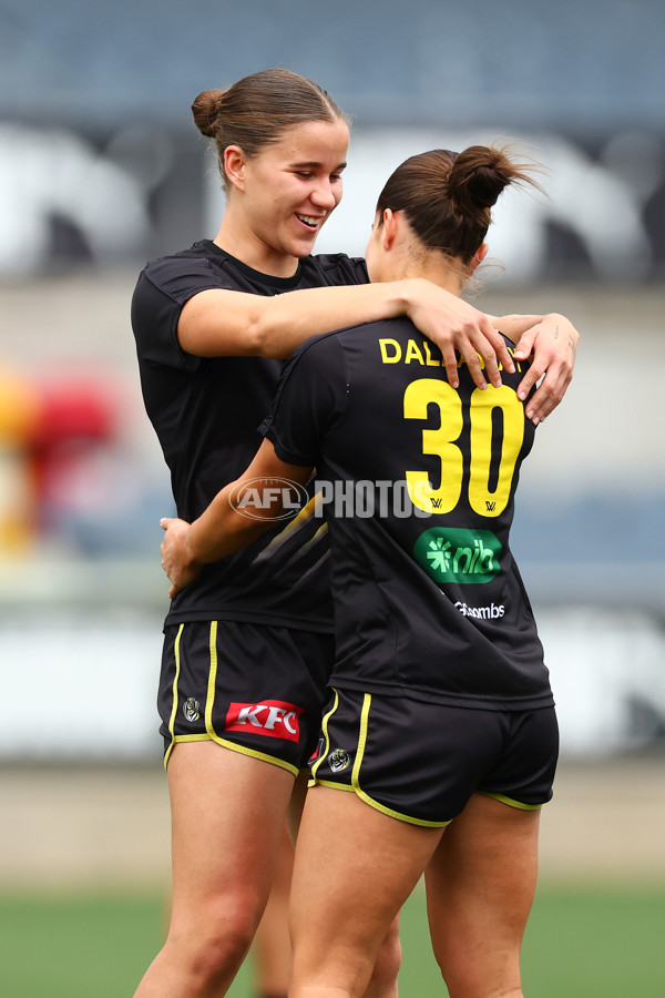 AFLW 2025 Round 08 - Richmond v Adelaide - A-63360871