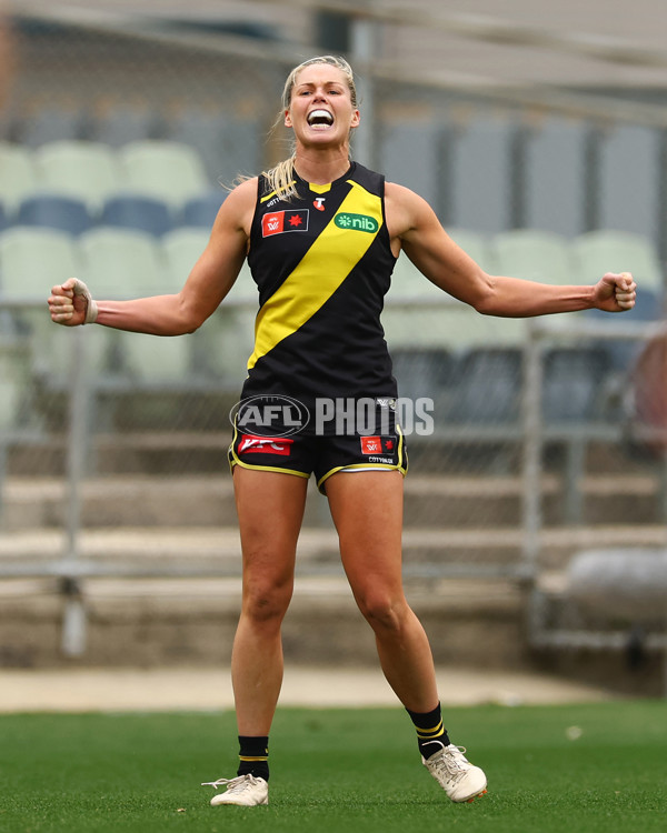 AFLW 2025 Round 08 - Richmond v Adelaide - A-63366568