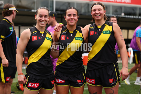 AFLW 2025 Round 08 - Richmond v Adelaide - A-63367091