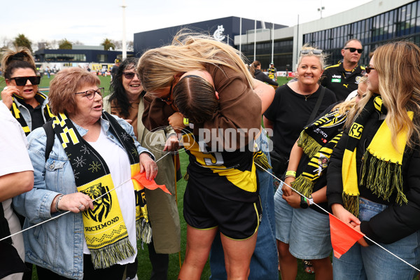 AFLW 2025 Round 08 - Richmond v Adelaide - A-63369724