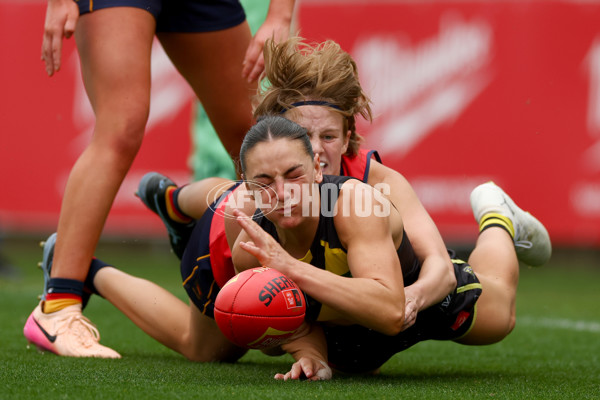 AFLW 2025 Round 08 - Richmond v Adelaide - A-63369771