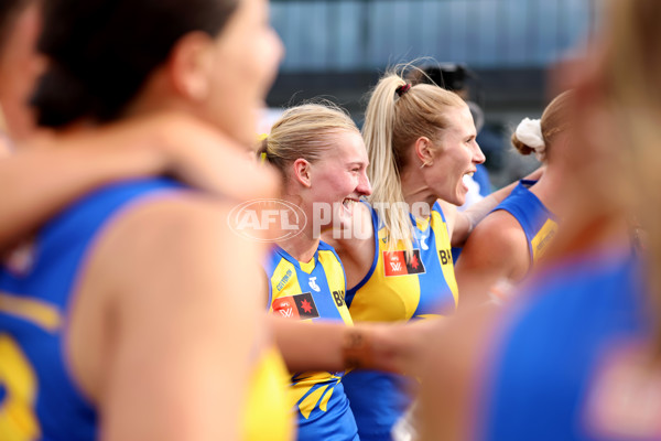 AFLW 2025 Round 08 - West Coast v Collingwood - A-63375788