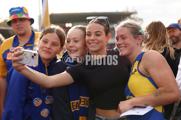 AFLW 2025 Round 08 - West Coast v Collingwood - A-63375795