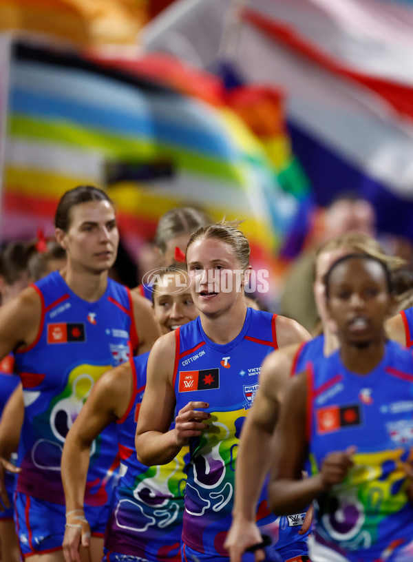 AFLW 2025 Round 09 - Western Bulldogs v Essendon - A-63694513