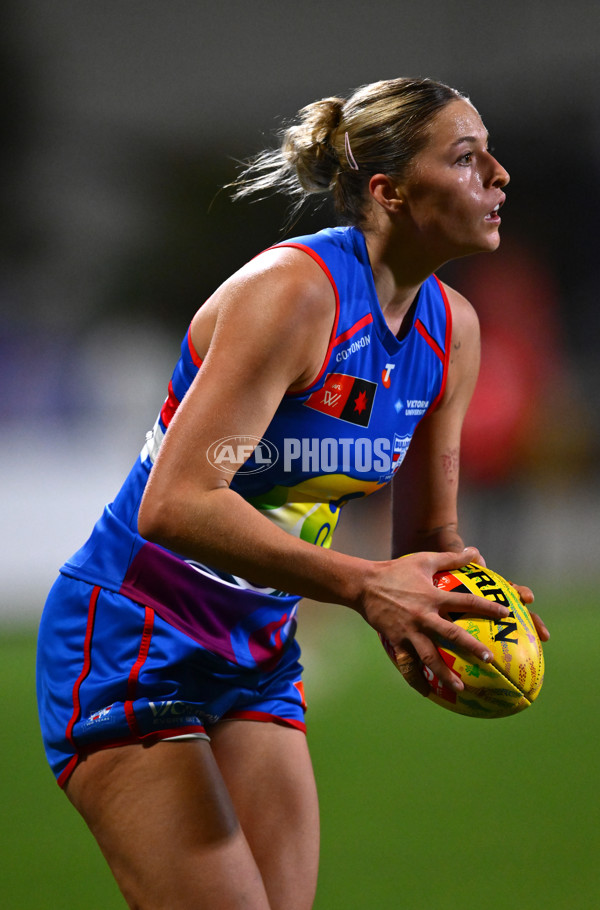 AFLW 2025 Round 09 - Western Bulldogs v Essendon - A-63699649