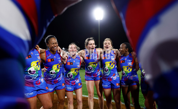 AFLW 2025 Round 09 - Western Bulldogs v Essendon - A-63699660