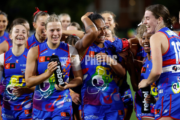 AFLW 2025 Round 09 - Western Bulldogs v Essendon - A-63699681