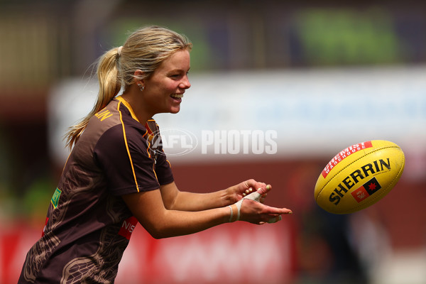 AFLW 2025 Round 09 - Hawthorn v Gold Coast - A-63835151