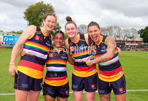 AFLW 2025 Round 09 - Adelaide v West Coast - A-63840741