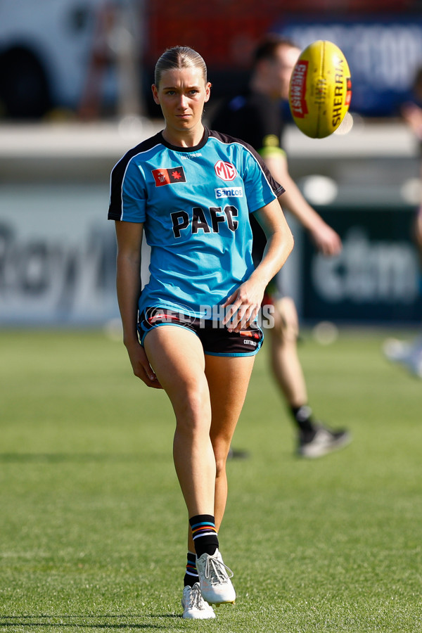 AFLW 2025 Round 09 - Brisbane v Port Adelaide - A-63855797