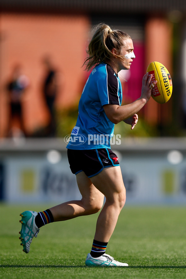 AFLW 2025 Round 09 - Brisbane v Port Adelaide - A-63855800