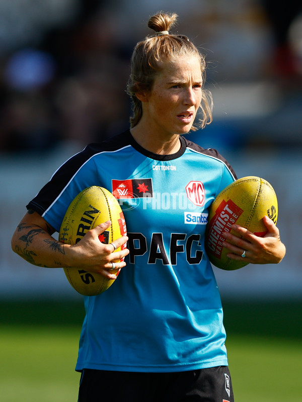 AFLW 2025 Round 09 - Brisbane v Port Adelaide - A-63855801