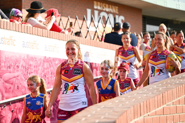 AFLW 2025 Round 09 - Brisbane v Port Adelaide - A-63859959