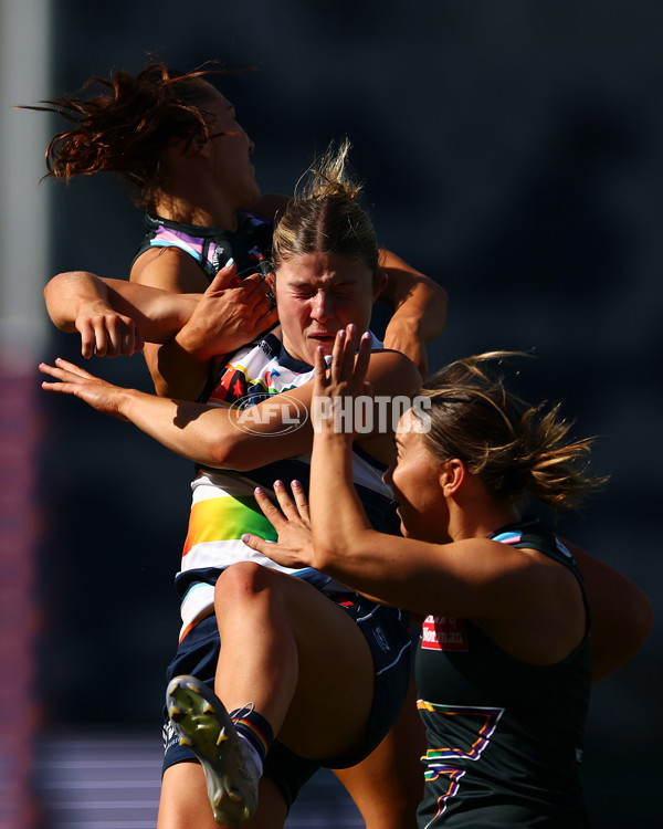 AFLW 2025 Round 09 - Geelong v GWS - A-63860159