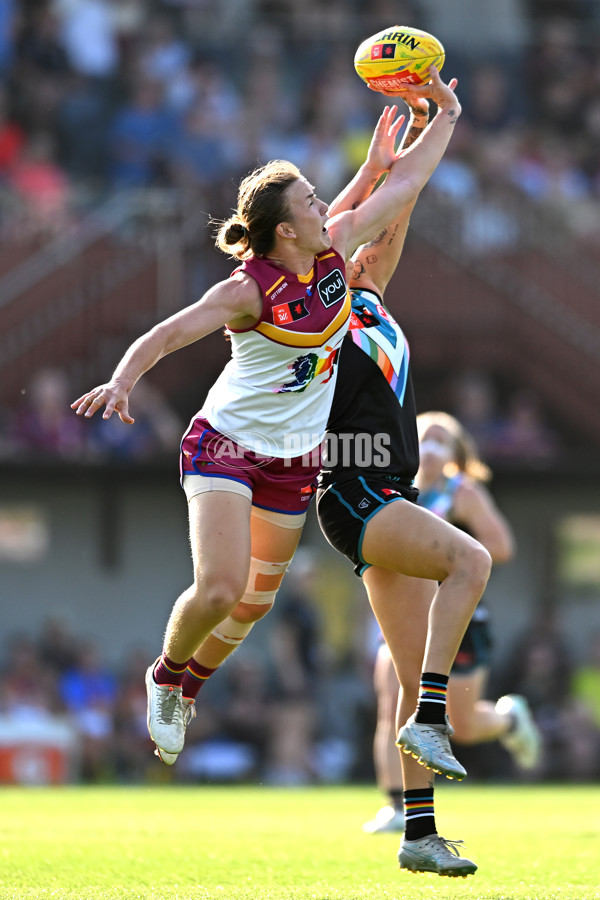 AFLW 2025 Round 09 - Brisbane v Port Adelaide - A-63866322