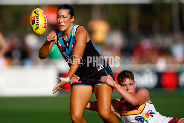 AFLW 2025 Round 09 - Brisbane v Port Adelaide - A-63866325