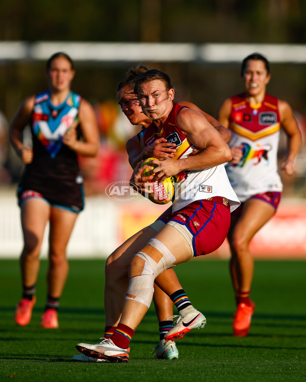 AFLW 2025 Round 09 - Brisbane v Port Adelaide - A-63870578