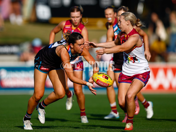 AFLW 2025 Round 09 - Brisbane v Port Adelaide - A-63870892
