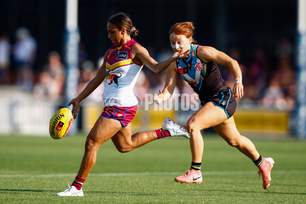 AFLW 2025 Round 09 - Brisbane v Port Adelaide - A-63870893