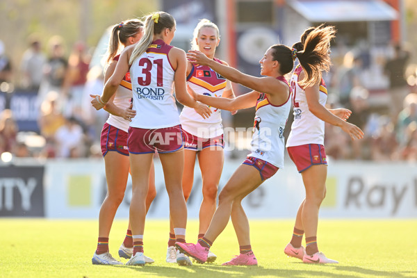 AFLW 2025 Round 09 - Brisbane v Port Adelaide - A-63870947