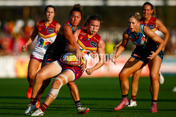 AFLW 2025 Round 09 - Brisbane v Port Adelaide - A-63870985