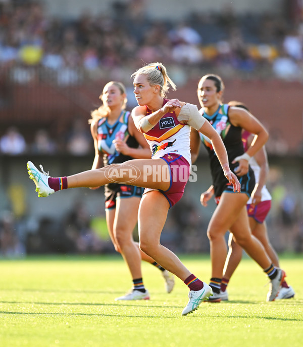 AFLW 2025 Round 09 - Brisbane v Port Adelaide - A-63874127
