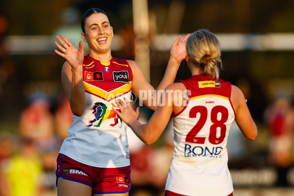 AFLW 2025 Round 09 - Brisbane v Port Adelaide - A-63874161