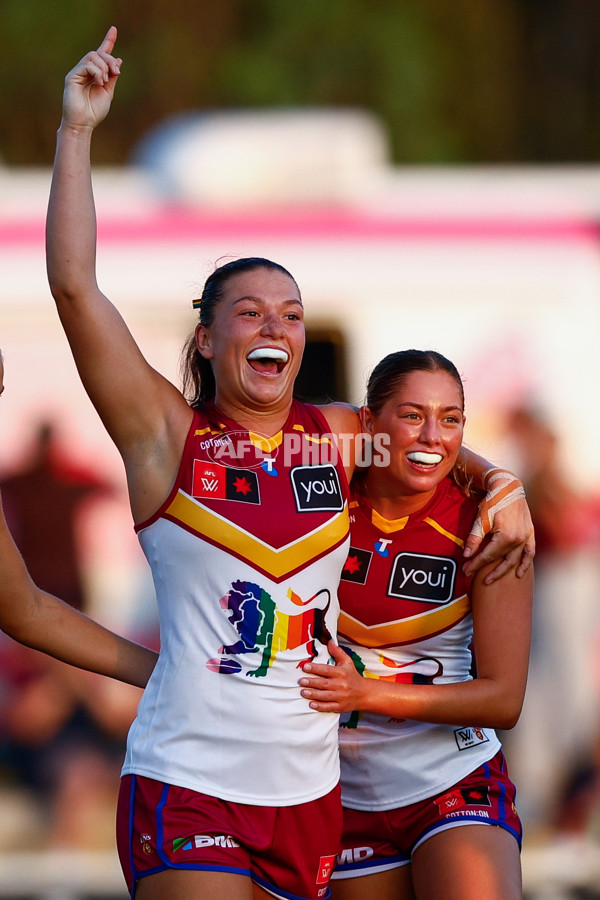 AFLW 2025 Round 09 - Brisbane v Port Adelaide - A-63874189